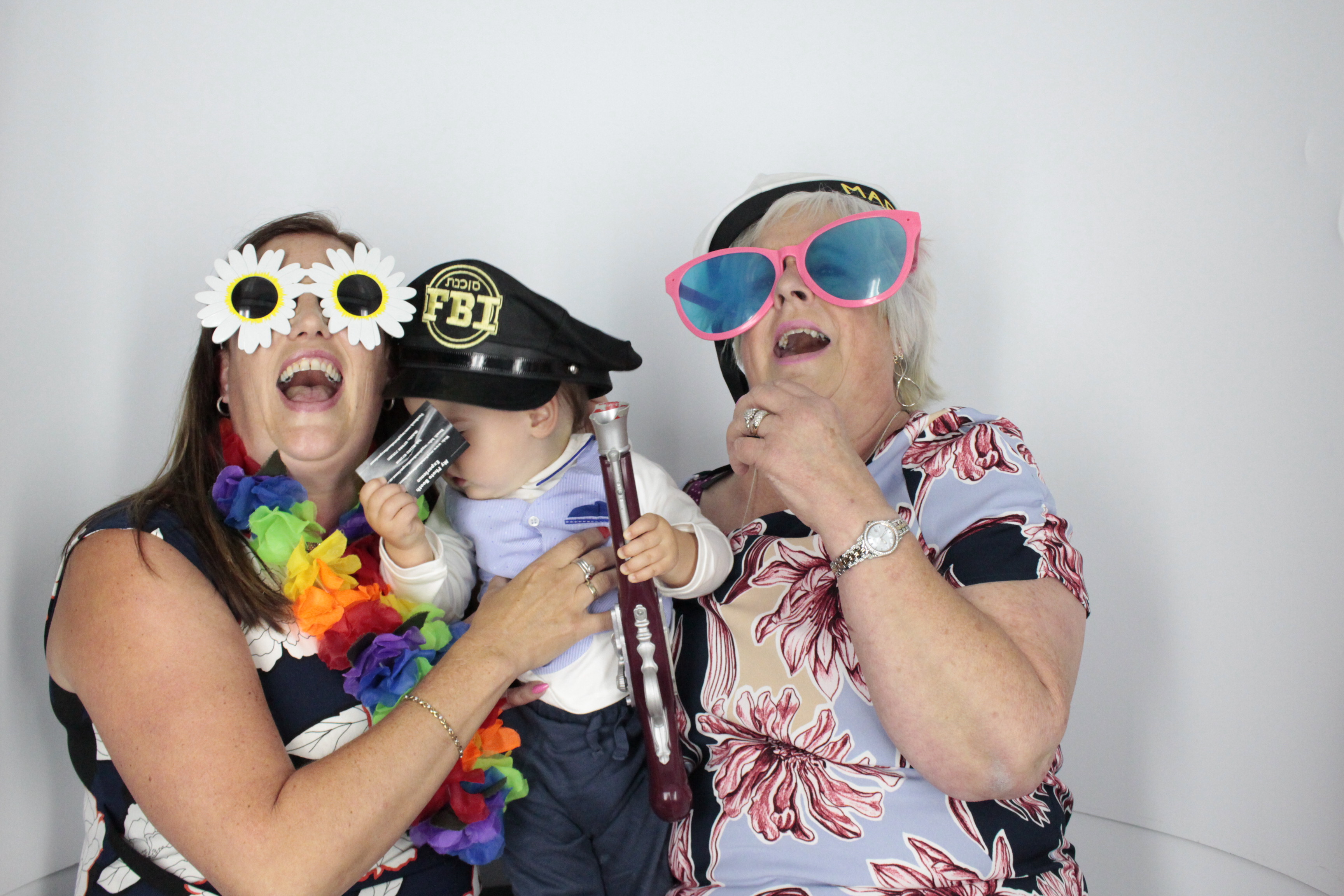 Emma & Karl's Wedding | View more photos from the event at gallery.myphotoboothexperience.co.uk/u/MyPhotoBoothExperienceLtd/Emma-Karls-Wedding